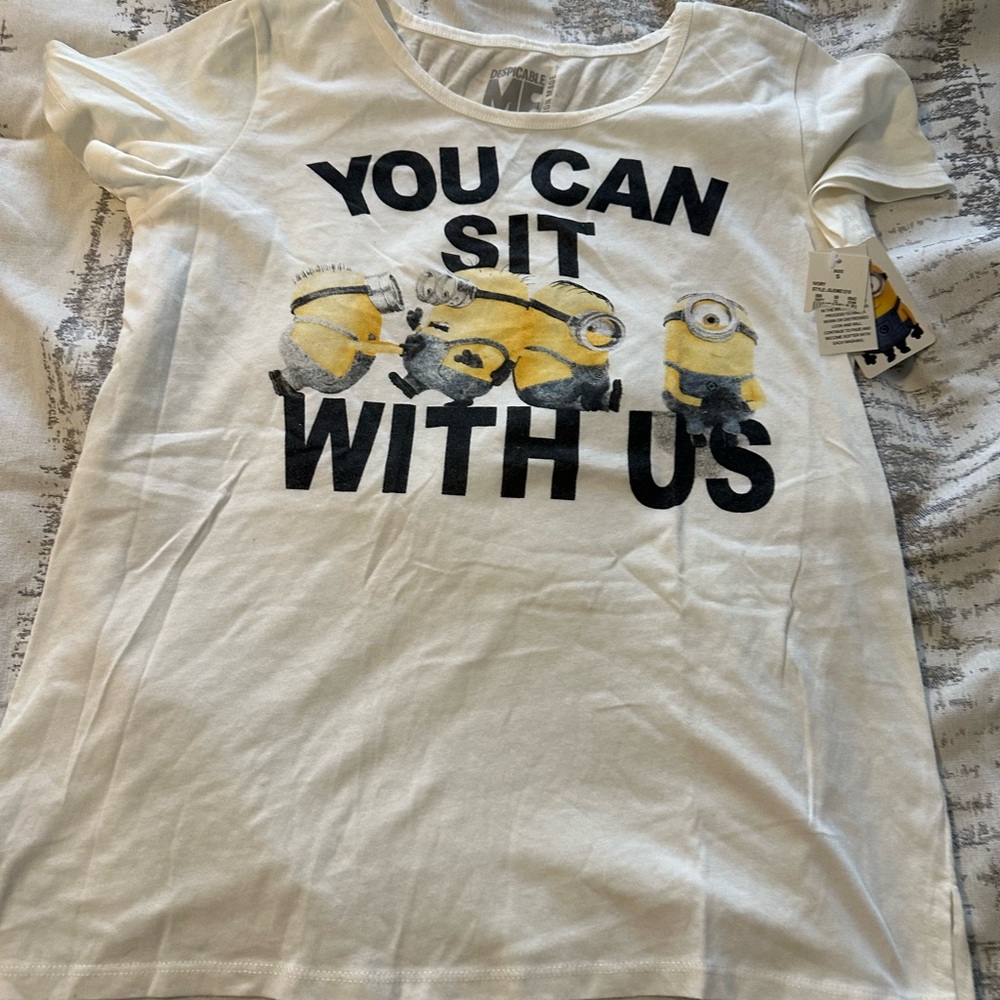Despicable Me size small you can sit with me S